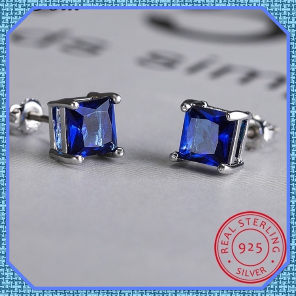 ❄️NEW❄️Princess Cut Blue Sapphire Earrings❄️